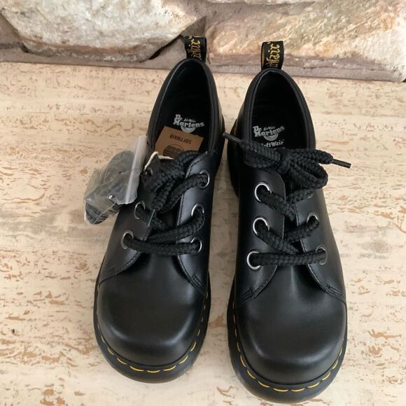 Dr Martens cranford  - Picture 3 of 9